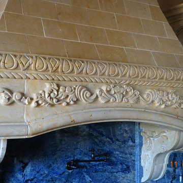 Paradise Valley kitchen hood in Marble