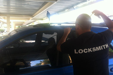 Car door unlocking service in Ybor City