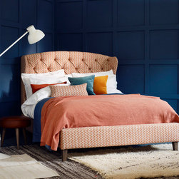 The Henrietta - Winged Headboard Upholstered bed - Furniture
