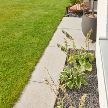 Terrasse als Outdoorwohnzimmer | puristisch + gemütlich