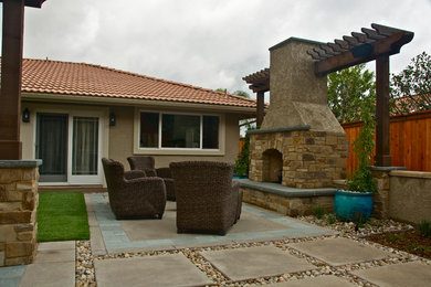 Example of a beach style patio design in San Diego