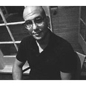 Ari Bessendorf's photo