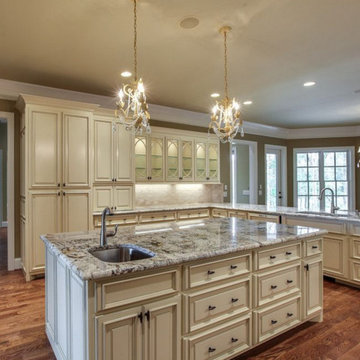 Cabinet Glass by NashvilleCabinetGlass.com