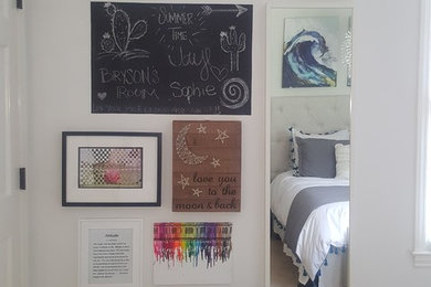 Inspiration for an eclectic home design remodel in Charlotte