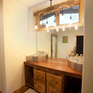 Master Vanity