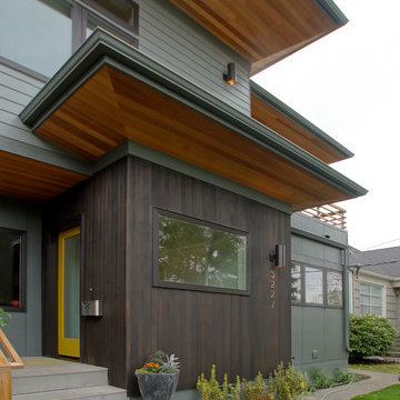 Eave House
