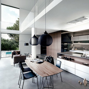 Contemporary and Modern Kitchens