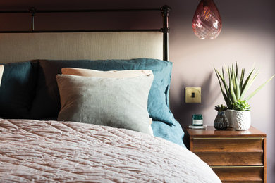 Inspiration for a contemporary bedroom in Other.