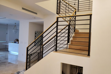 Staircase - staircase idea in Miami