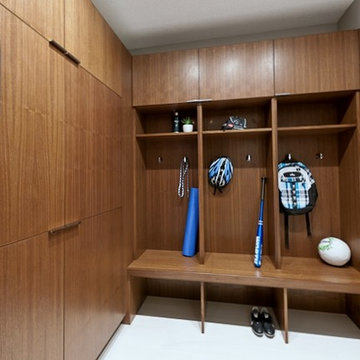Contemporary Touches of Teal
