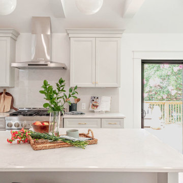 Nashville Sylvan Park Kitchen and Deck Addition