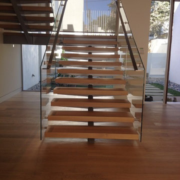 StairArt - Glass and Stainless Steel on Floating Stairs