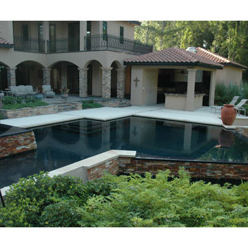 Contemporary Negative-Edge Pool