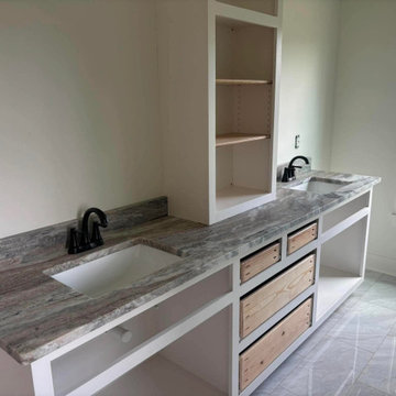 Bathroom vanity in dolomite, Orangeburg