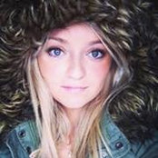 Lizzy Henry's photo