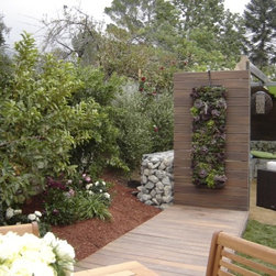 HGTV program - Garden Statues And Yard Art