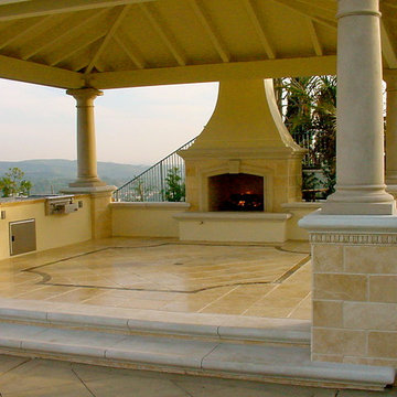 Outdoor Kitchens/BBQ's