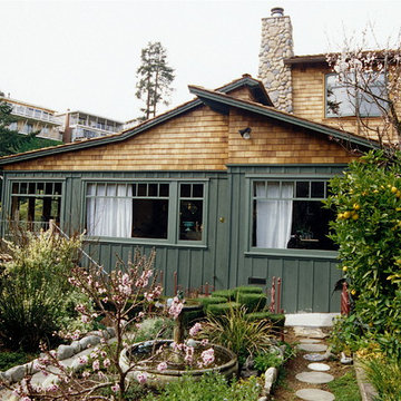 Capitola eclectic