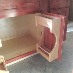 Cabinet Accessories - Kitchen Drawer Organizers