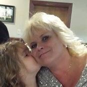 Lauralee Banaszynski's photo