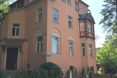 This is an example of a bohemian home in Dresden.
