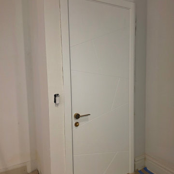 Planum 0990 Painted White - Pocket door with rectangular lock gold handle