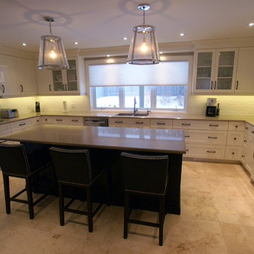 Kitchen: U Shaped