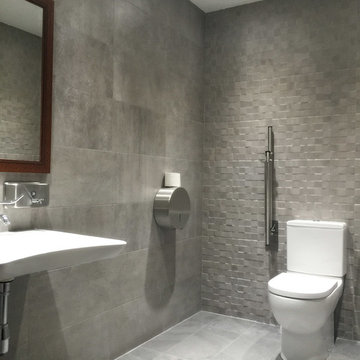 Reforma de Baño público para minusvalidos