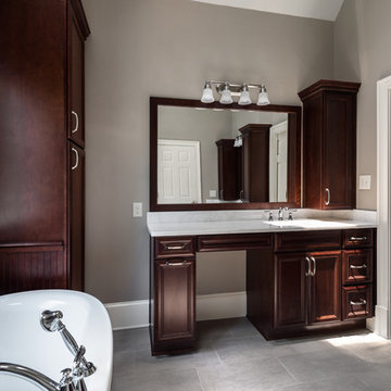 Direct Build - Duluth Owner's Bath 2015