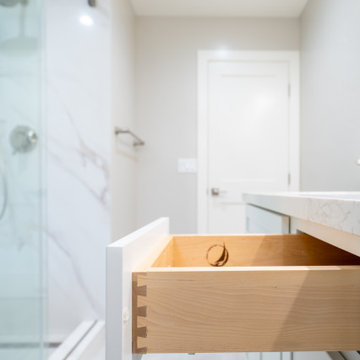 Modern Shaker Bathroom Vanity with Dovetail Drawer and Built-In Storage