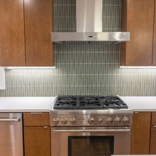 Lake house Kitchens