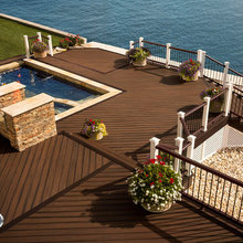 PATIOS