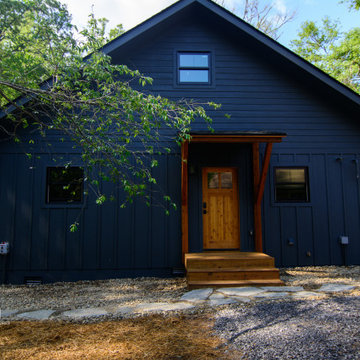 Creekside Oasis