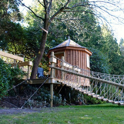 Treehouse with turrets, mezzanines and outside decks - Garden Playhouses