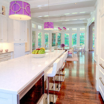 Kitchen: N Dallas