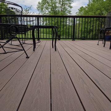 TT Brown Oak RWDS Drink Rail Keylink Textured Blk Nicolock South Bay Blend