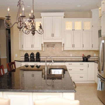 Classic Custom Kitchen - Cabinets by Leverette