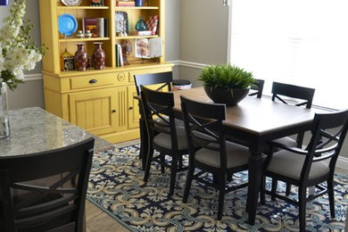 Mid-sized transitional home design photo in Little Rock