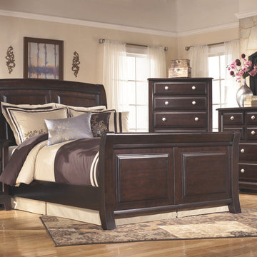 Ridgley Queen Sleigh Bed