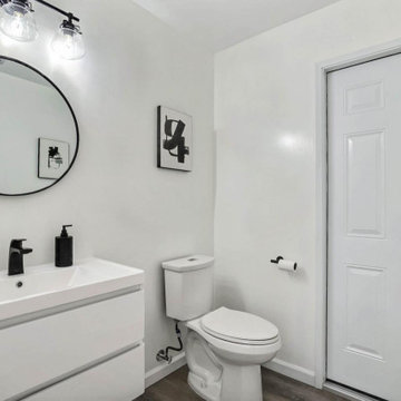 Hallway Bath_After