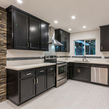 1381 w roberts