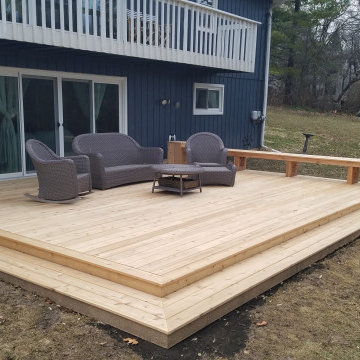 Tower Lakes Illinois New Platform Deck with Bench