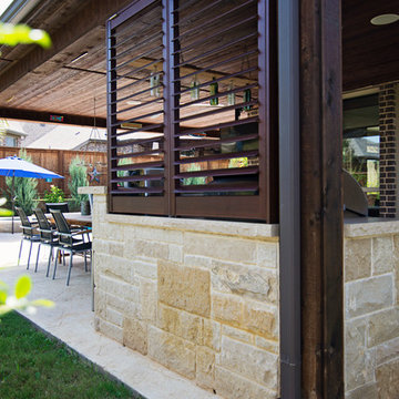 Moveable Aluminum Bahama Shutters