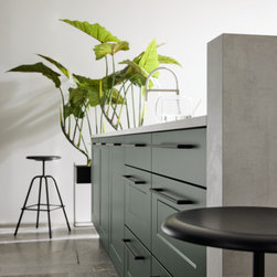 Nolte Kitchens UK Frame Lack - Kitchen Cabinetry