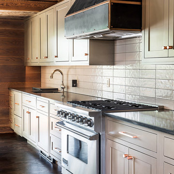 Elegant Brown granite island and counter tops with leathered finish brings a sof