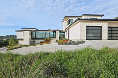 Example of a minimalist garage design
