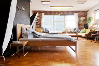 Nature Ash Bed - ein Bett aus Massivholz Esche und Stahl