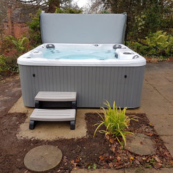 Pinnacle GS - Hot Tubs
