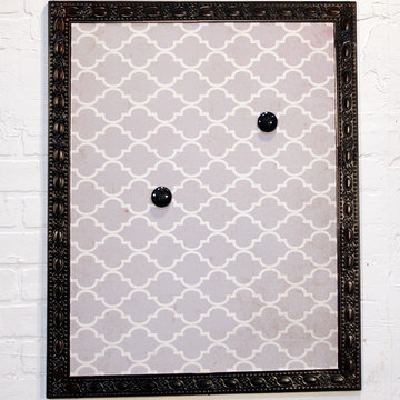 Decrorative Framed Magnet Board