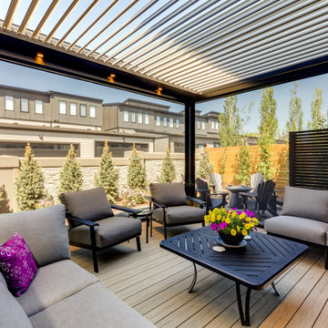 Calgary West StruXure Adjustable Pergola with Phantom Motorized Screens